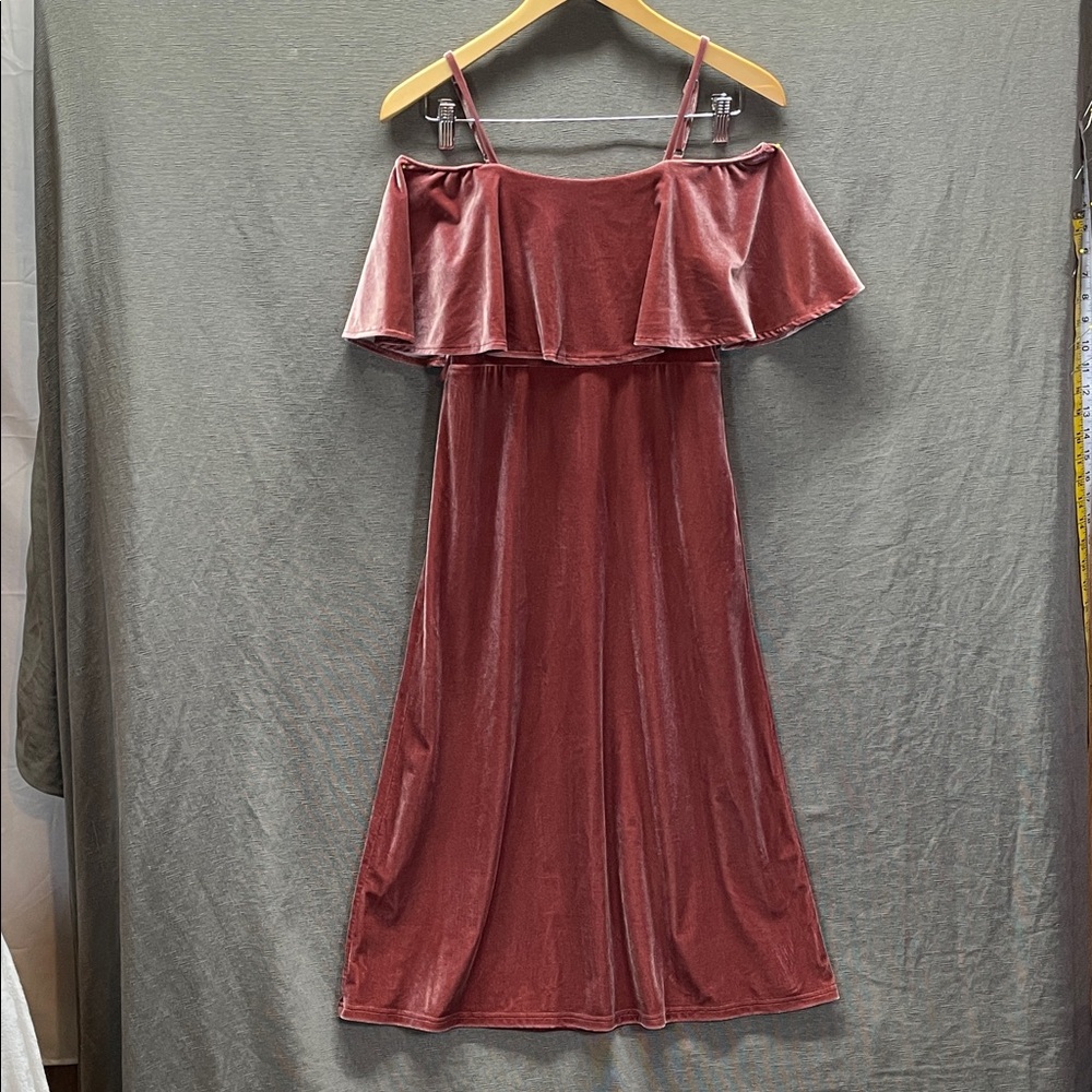 Revelry Strapless Velvet Dress in Rich Burgundy